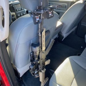 Double Head Rest Vehicle Gun Rack with 2 Gungrabbers 2 Butts