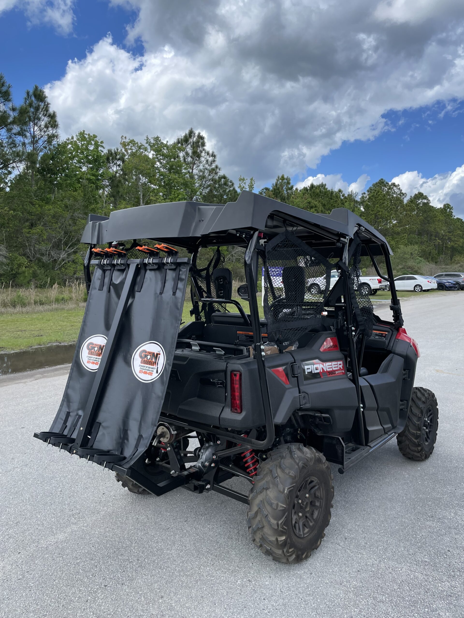 Versatile 2" Rear Trailer Hitch Mount Gun Rack The Gun Grabber